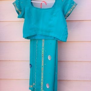 Saree with stiched blouse